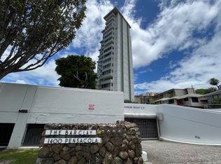 1400 Pensacola St APT 704, Honolulu, HI 96822