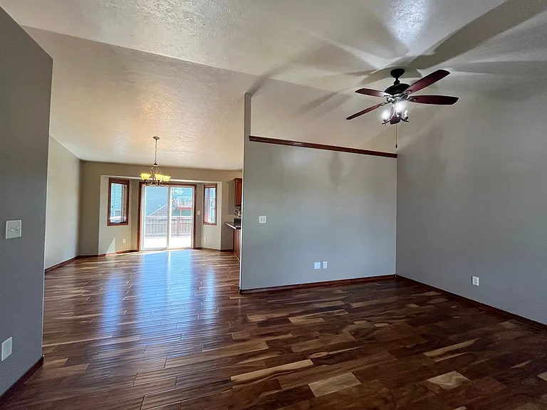 7913 W 48th St — Photo 14