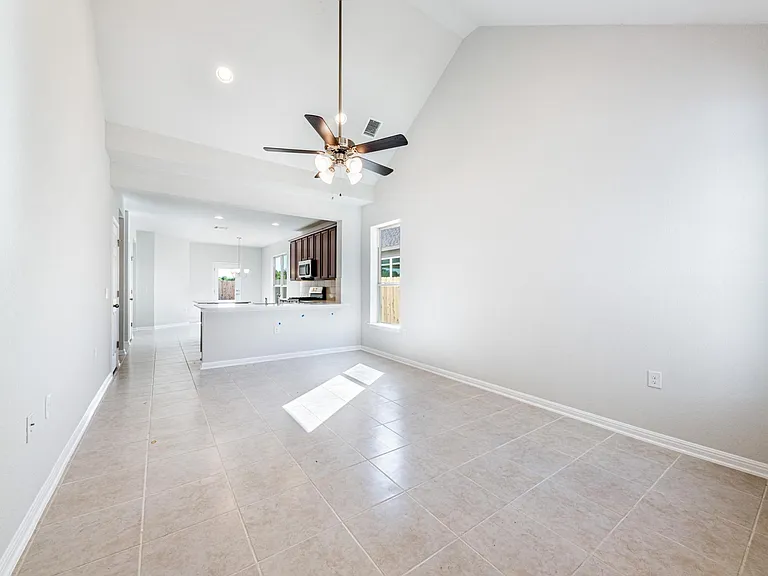 708 Durness Dr — Photo 9
