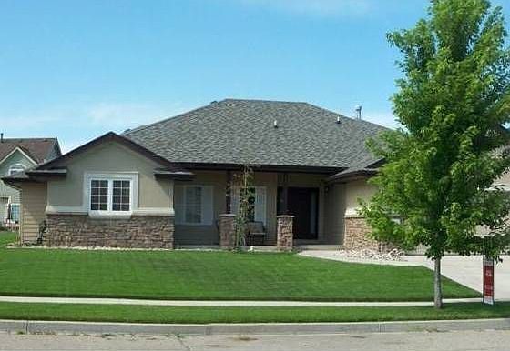 1st image of 304 Teal Ct