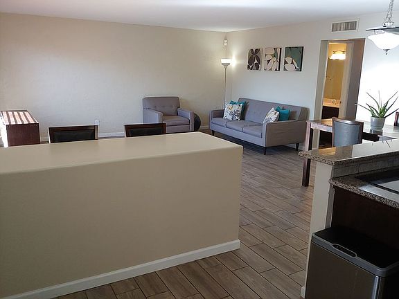5th image of 3230 E Pinchot Ave APT 27