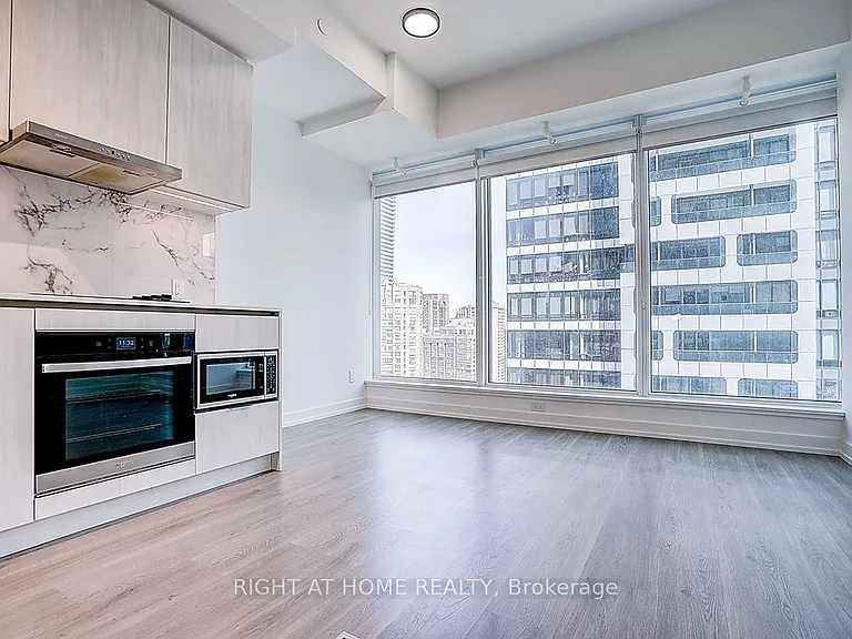 8 Wellesley St W #2606 — Photo 41