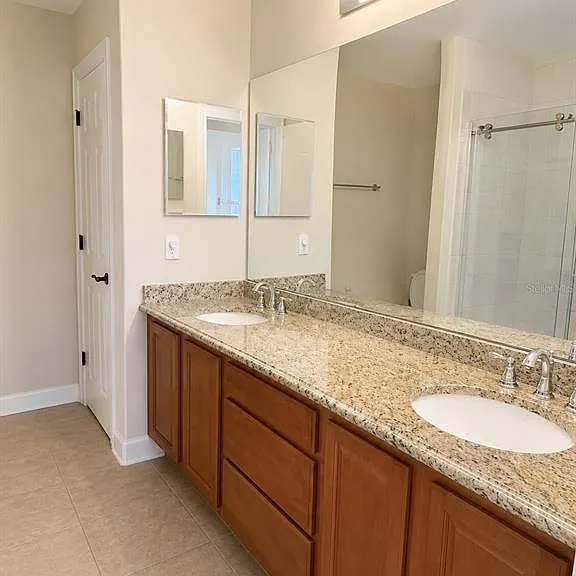 7181 Regina Way — Photo 7
