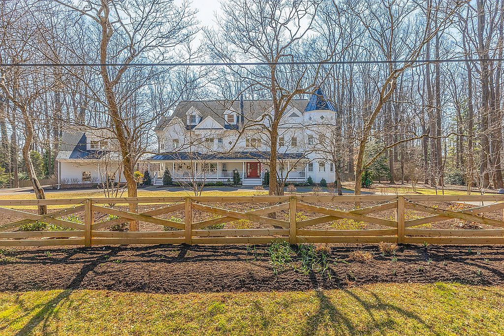 7215 Dulany Dr, Mclean, VA 22101 Zillow