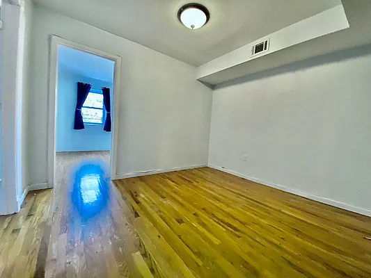 Rented by Doorway NYC, LLC | media 11