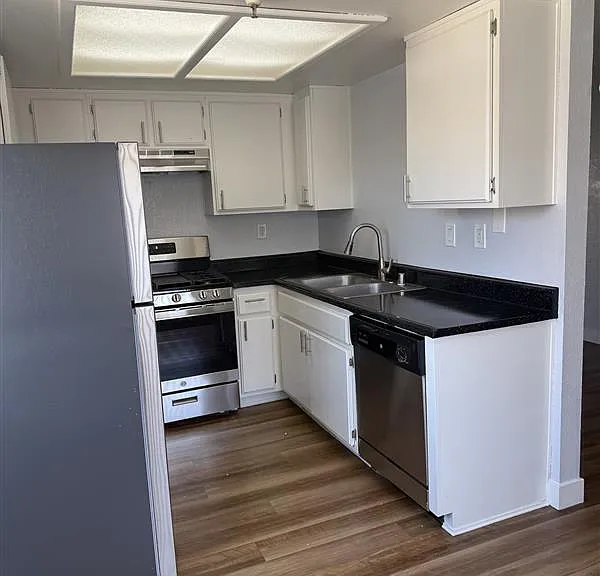 14330 W Cerise Ave #32 — Photo 10