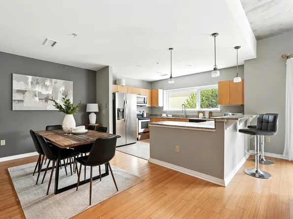 1101 18th Ave S APT 202, Nashville, TN 37212