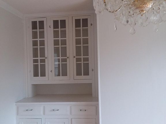 Built-in china hutch
