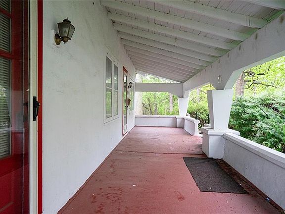 3rd image of 27 Gordon St