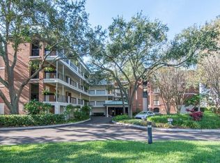 813 Seddon Cove Way, Tampa, FL 33602