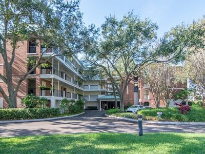 813 Seddon Cove Way, Tampa, FL, 33602