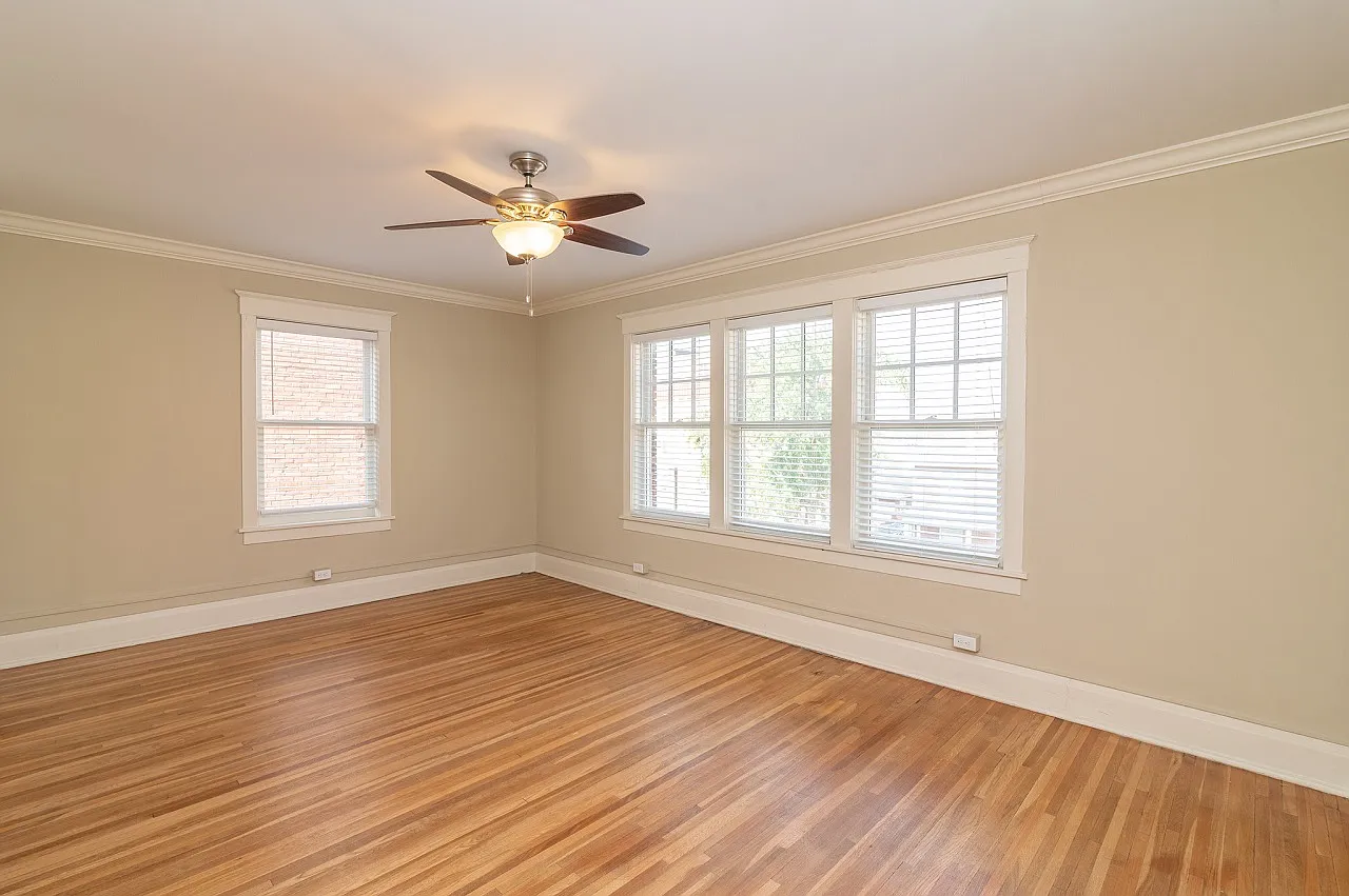 315 Washington Street — Photo 3