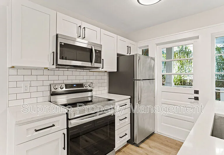 1151 34th Ave N #7 — Photo 1