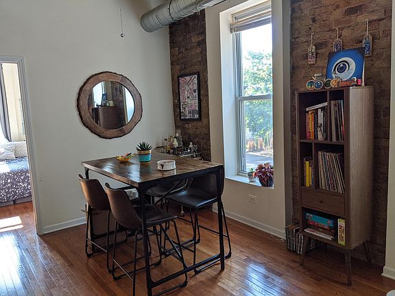 3rd image of 2049 N Hoyne Ave #K1r