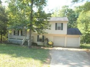 260 River Chase Dr, Athens, GA 30605