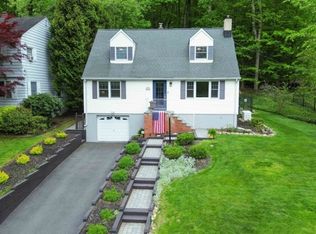 48 Midland Dr, Morris Twp., NJ 07960