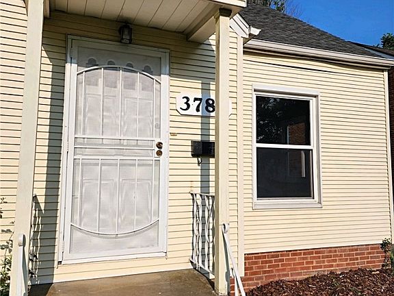 2nd image of 3789 Lee Heights Blvd