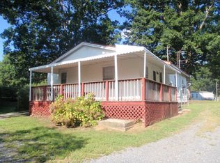 1001 Locke Dr, Dalton, GA 30721