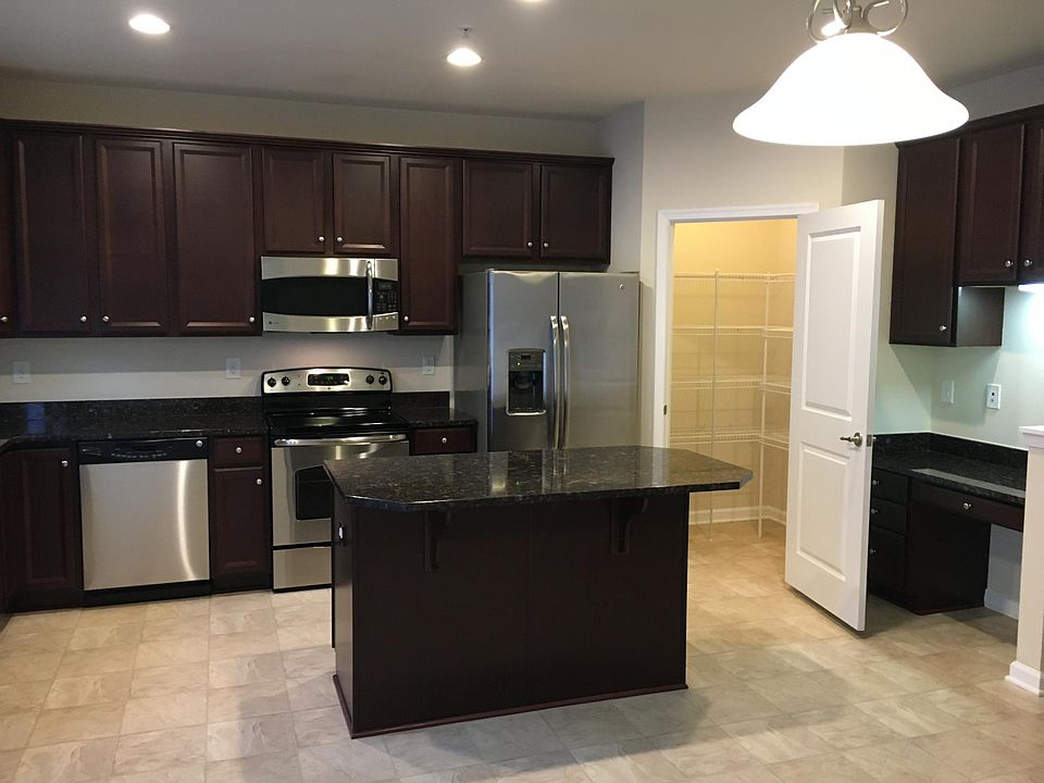 1st image of 3915 Strolling Ln