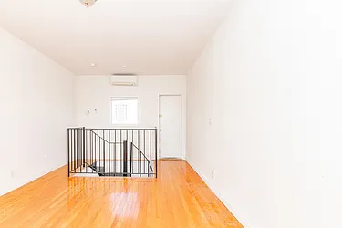 Rented by MySpaceNYC