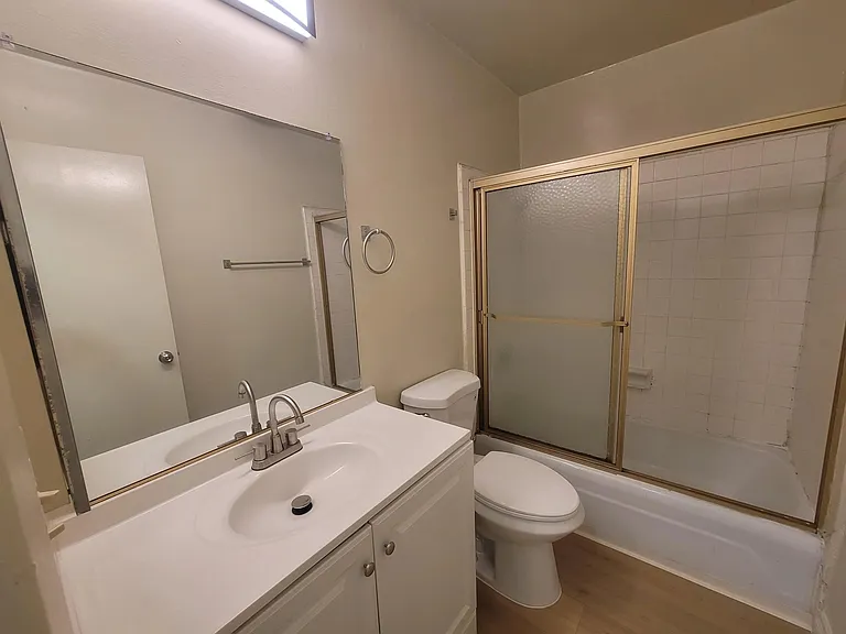 3731 S Canfield Ave #2 — Photo 4
