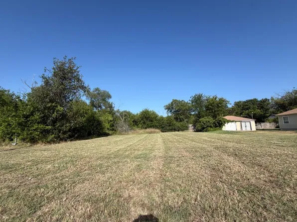 2512 Tierney Rd, Fort Worth, TX 76103