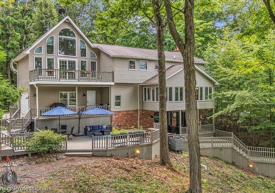 1st image of 4100 Waterland Dr