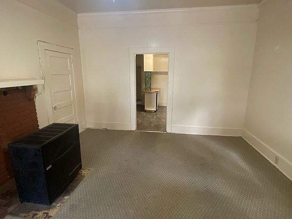 5th image of 510 Jordan St