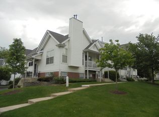 17457 S Sauk Dr, Lockport, IL 60441