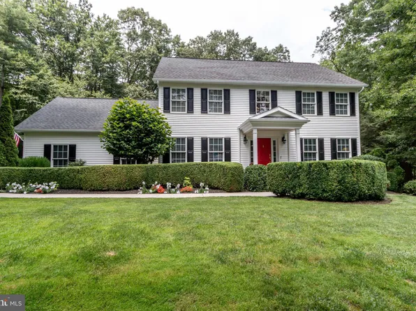 2449 Edgewood Dr, Tyrone, PA 16686