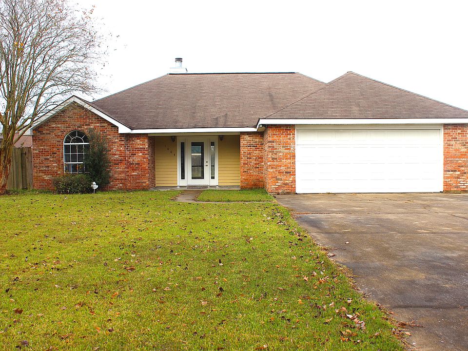 1st image of 1004 Inverery Dr