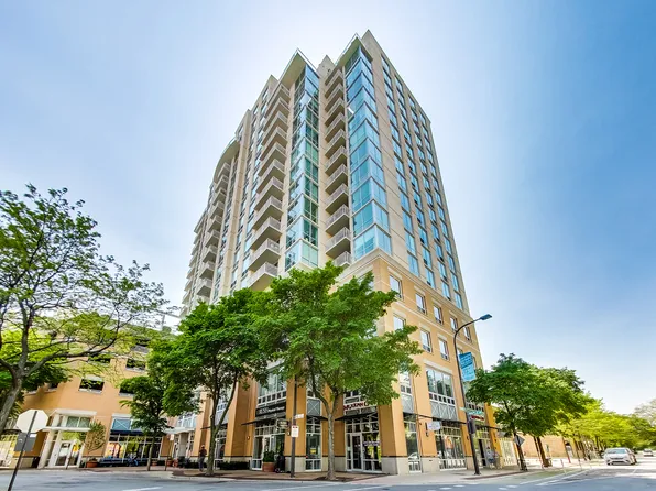 1640 Maple Ave APT 604, Evanston, IL 60201