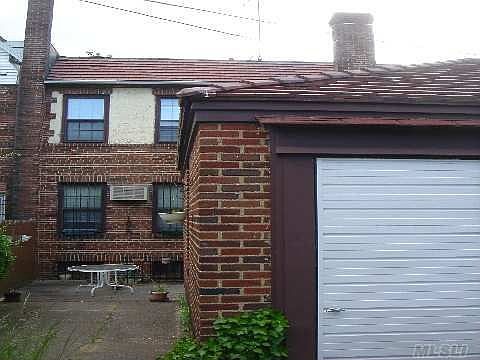 2nd image of 10114 Ascan Ave