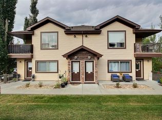 604 62nd St SW #16, Edmonton, AB T6X0K4