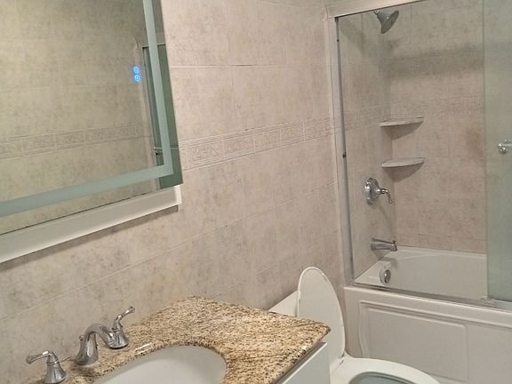 3rd image of 1761 Pineview Rd