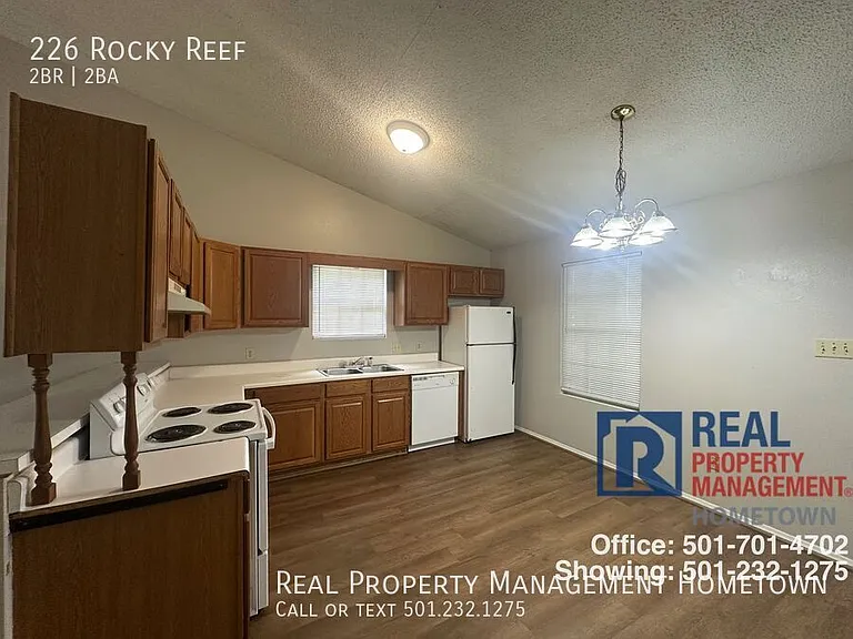 226 Rockyreef Cir — Photo 5