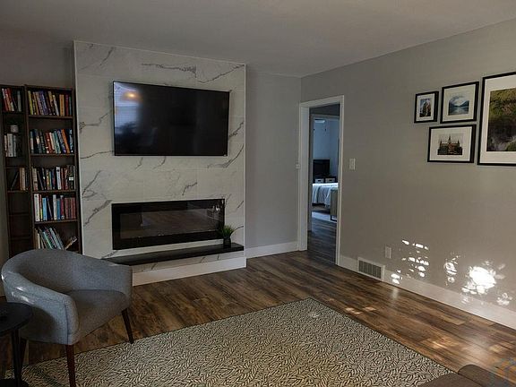 4th image of 3416 Pierce St