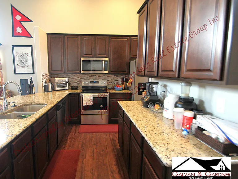 6564 Vedder Dr — Photo 3