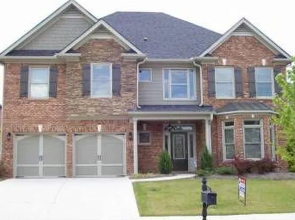 1386 Beringer Dr, Hoschton, GA 30548