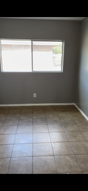 1st image of 727 Ficus St