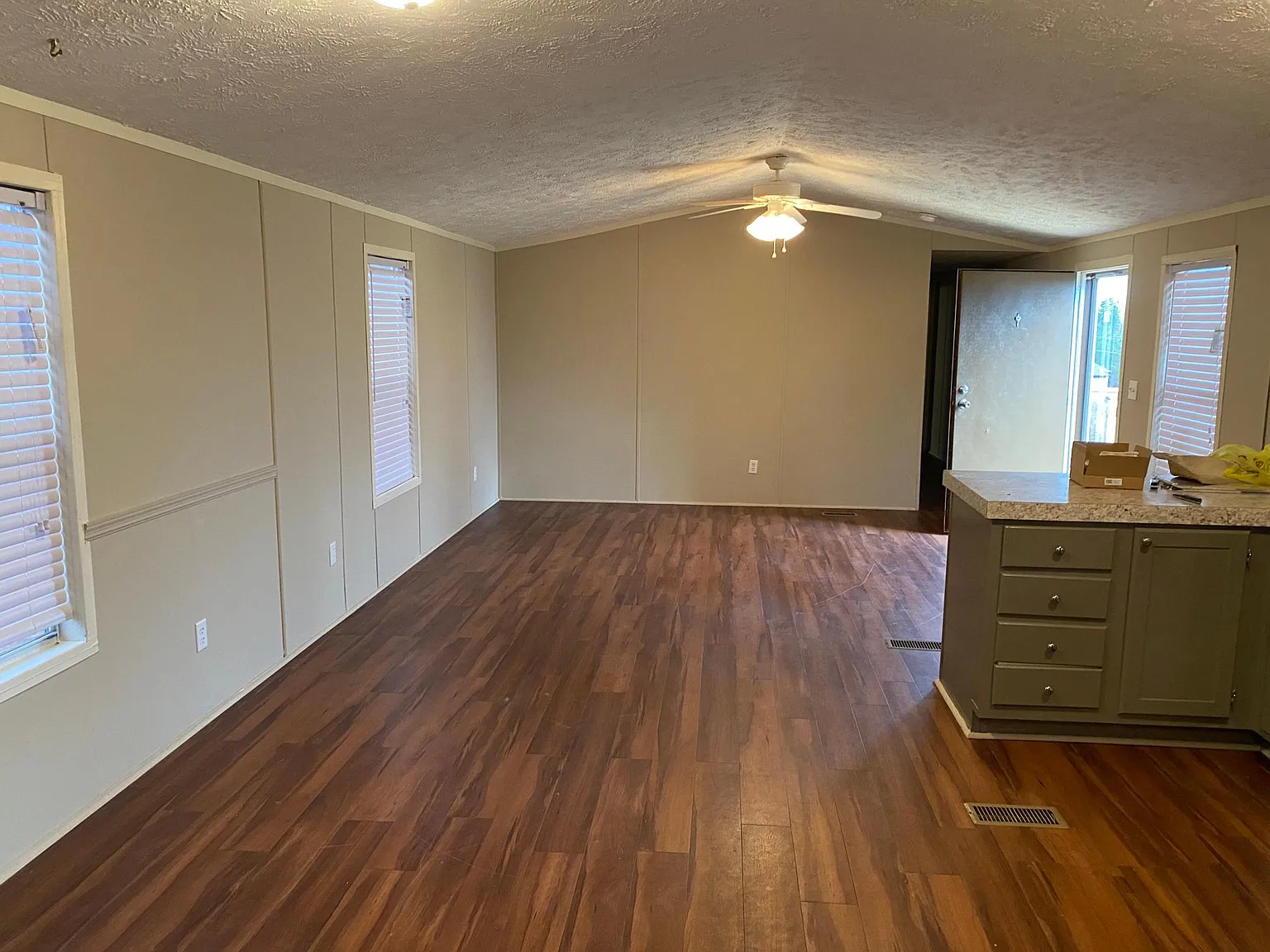 116 Serene Ln — Photo 3
