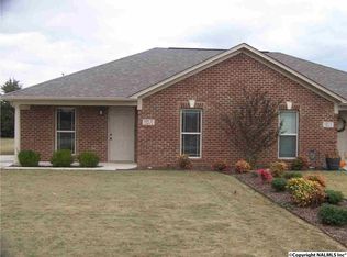 129 Hedge Ln UNIT C2, Huntsville, AL 35811