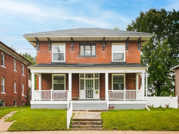 50 Lewis Pl, Saint Louis, MO 63113