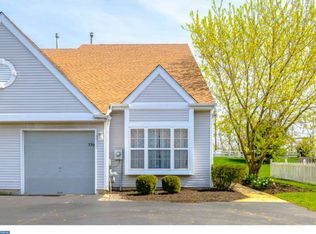330 Birch Hollow Dr, Bordentown, NJ 08505