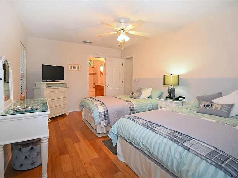 231 Southampton Ln #277 — Photo 22