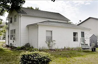 480 Florence Rd photo 1