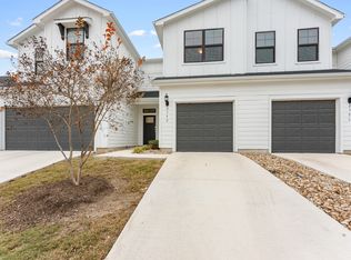 253 Threshing Rd UNIT B, Buda, TX 78610