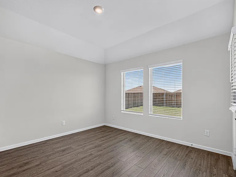 503 Northern Red Dr — Photo 9