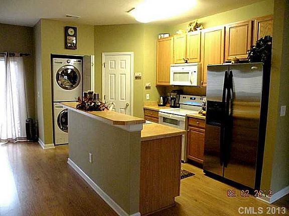 4th image of 5757 Bent Creek Cres