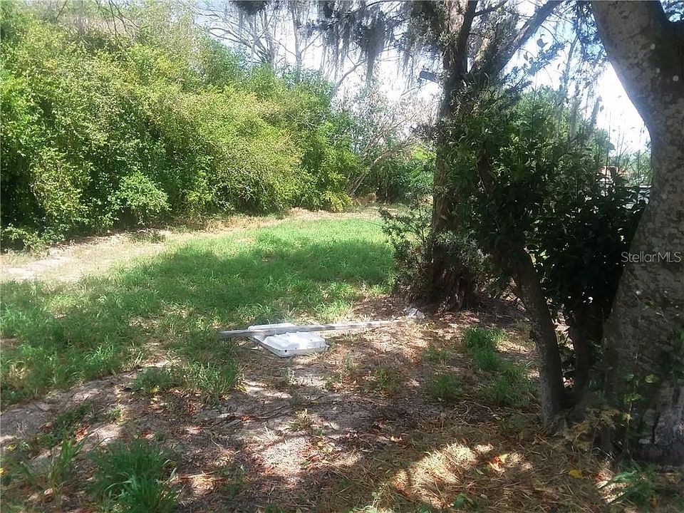 2nd image of 225 Palmetto St